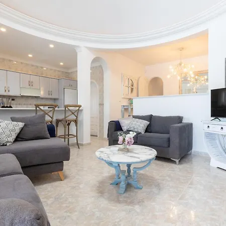 Serenity * Πουέρτο Ντελ Κάρμεν